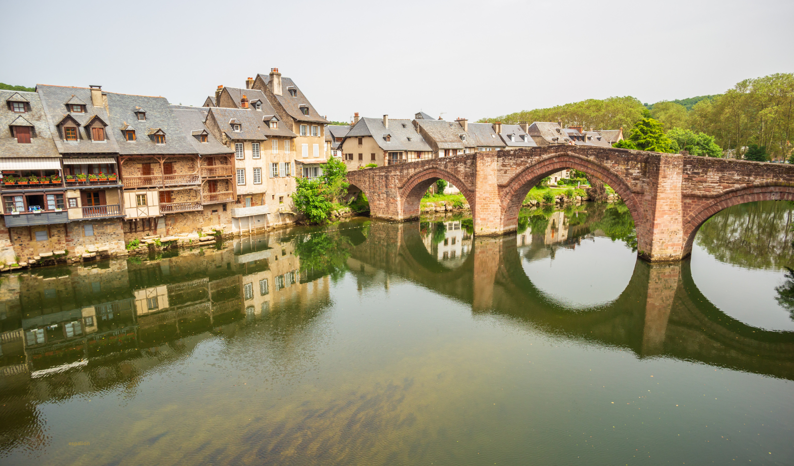 LEARN FRENCH IN espalion